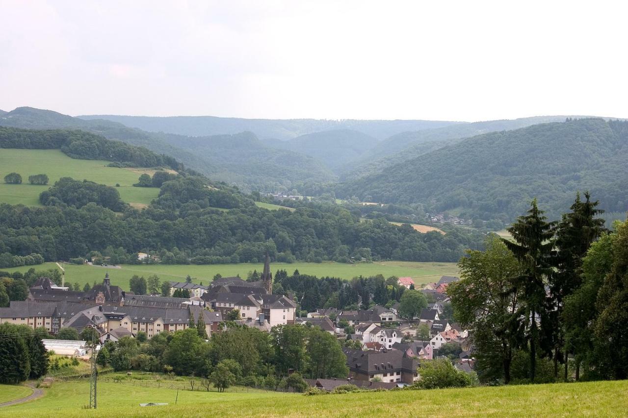 Waldbreitbach Hotel Zur Post מראה חיצוני תמונה